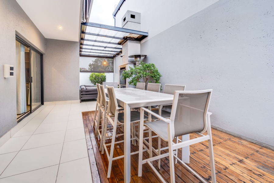 3 Bedroom Property for Sale in Bryanston Gauteng
