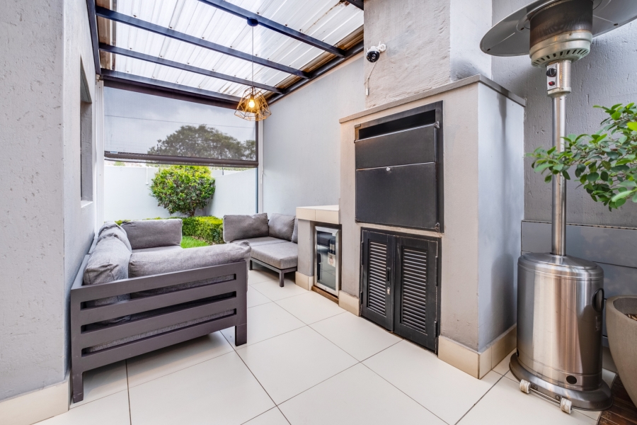 3 Bedroom Property for Sale in Bryanston Gauteng