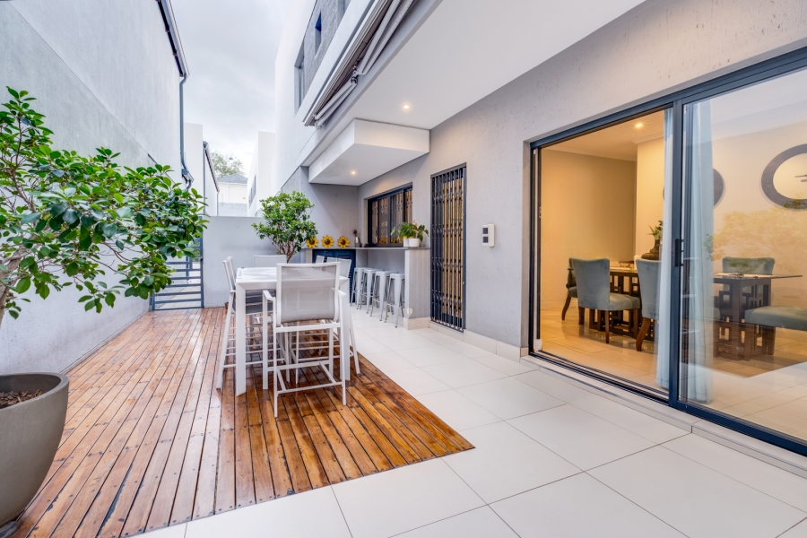 3 Bedroom Property for Sale in Bryanston Gauteng