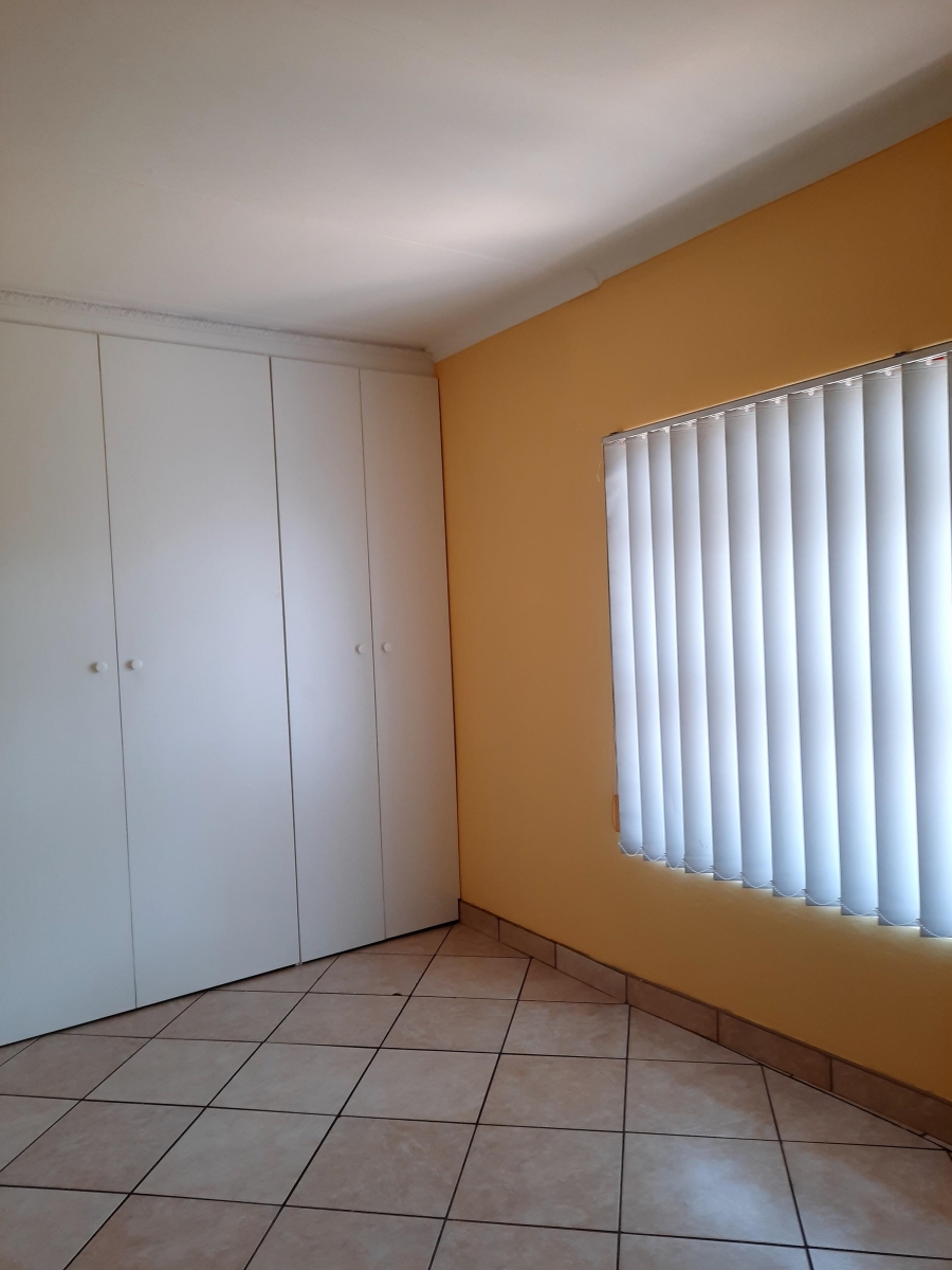 To Let 1 Bedroom Property for Rent in Edelweiss Gauteng