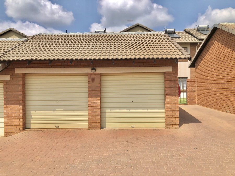 3 Bedroom Property for Sale in Sagewood Gauteng