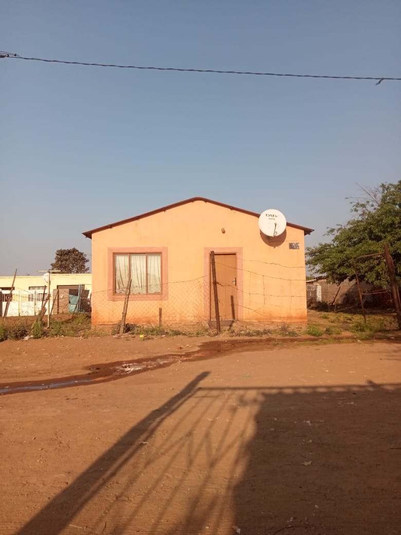 2 Bedroom Property for Sale in Orange Farm Gauteng