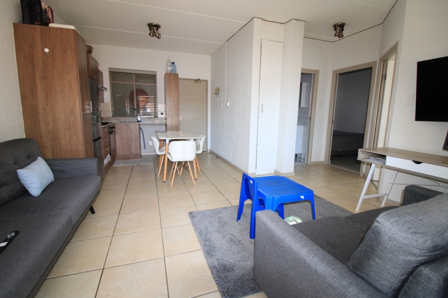 To Let 2 Bedroom Property for Rent in Lonehill Gauteng