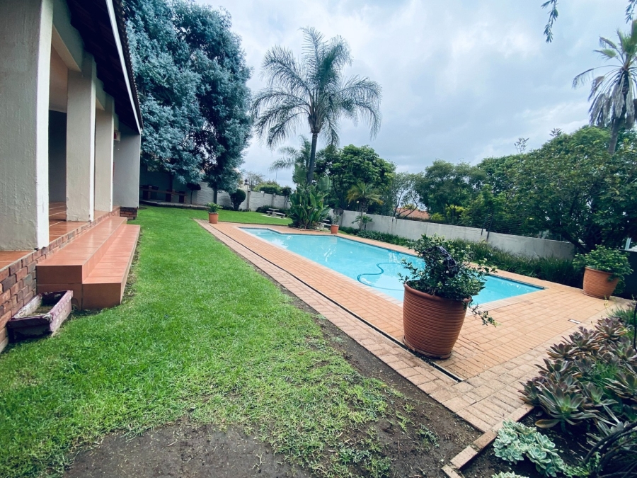 2 Bedroom Property for Sale in Magaliessig Gauteng