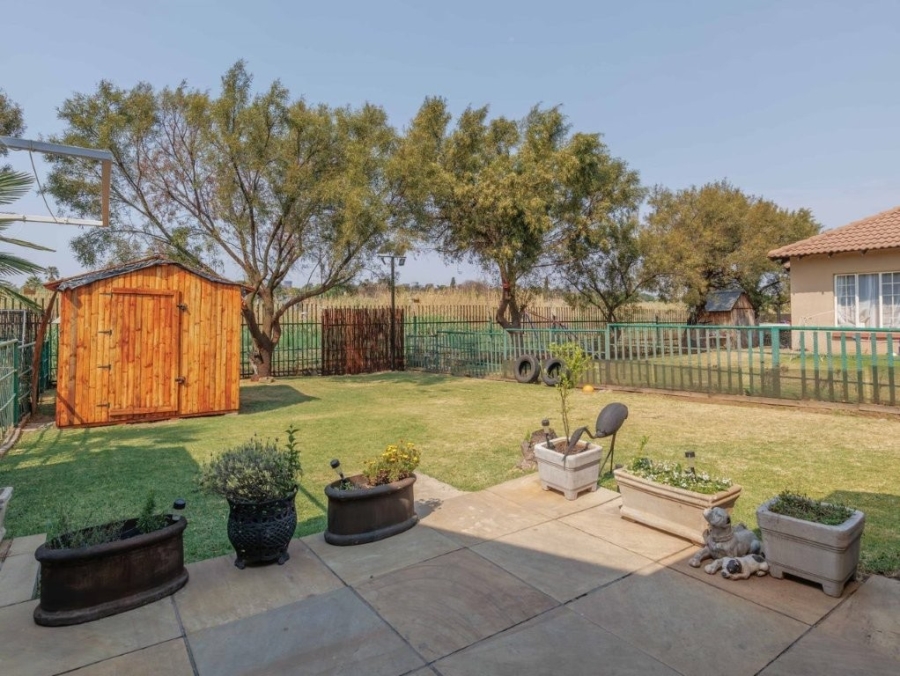 3 Bedroom Property for Sale in Illiondale Gauteng