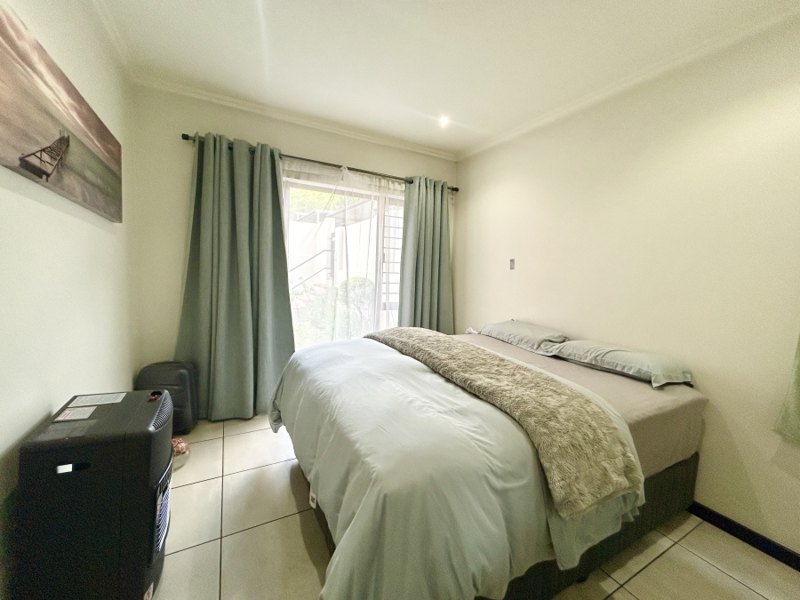 To Let 1 Bedroom Property for Rent in Sunninghill Gauteng