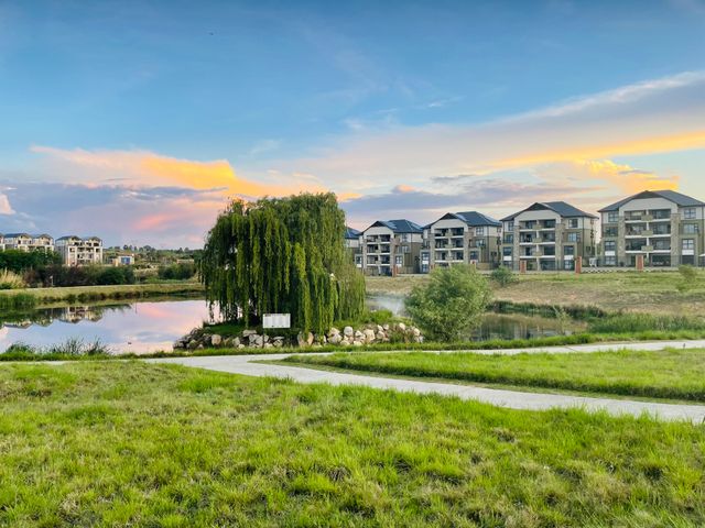 1 Bedroom Property for Sale in Waterfall Gauteng