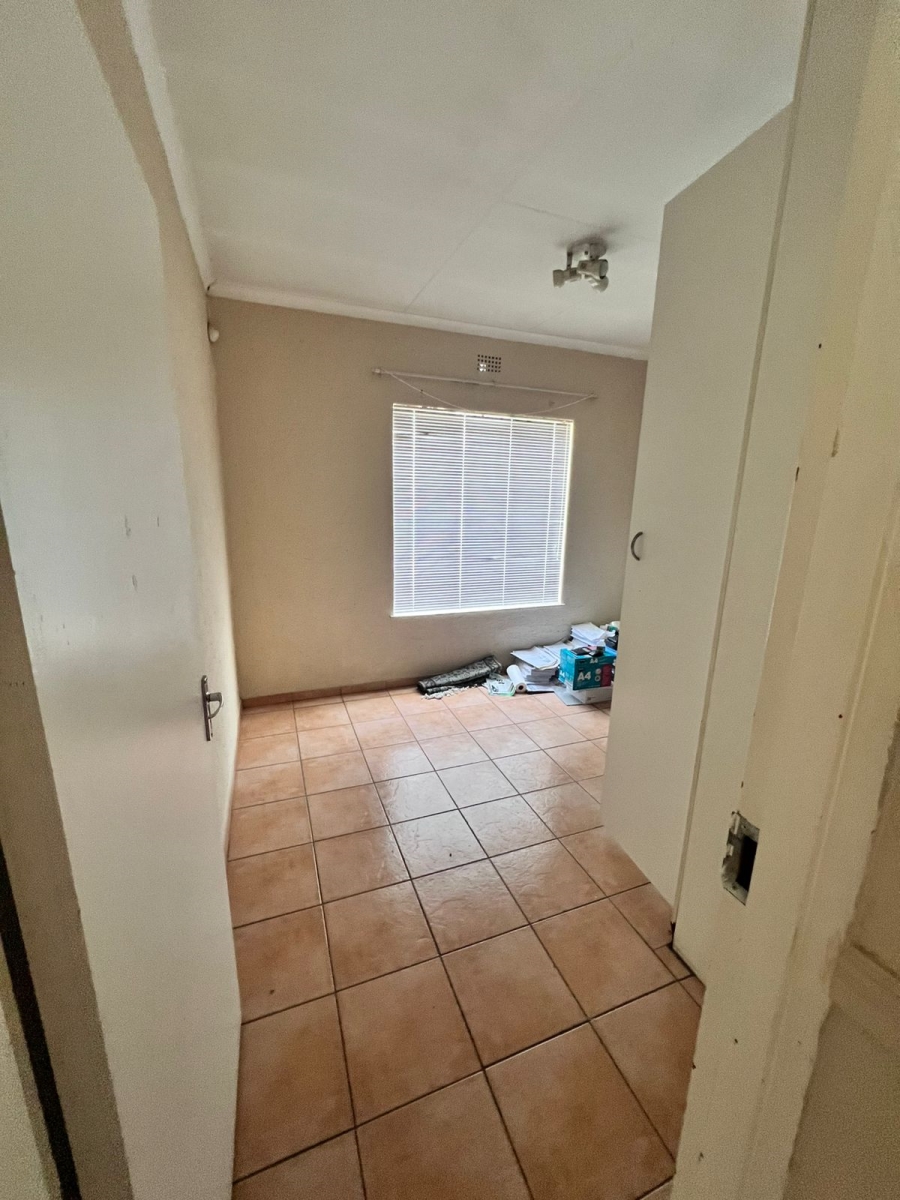 To Let 3 Bedroom Property for Rent in Buccleuch Gauteng