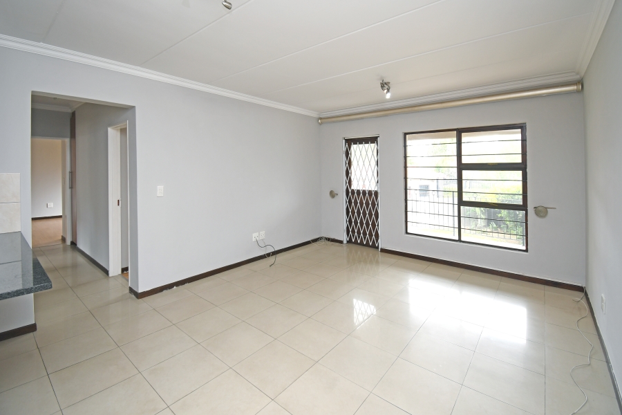 To Let 3 Bedroom Property for Rent in Barbeque Downs Gauteng