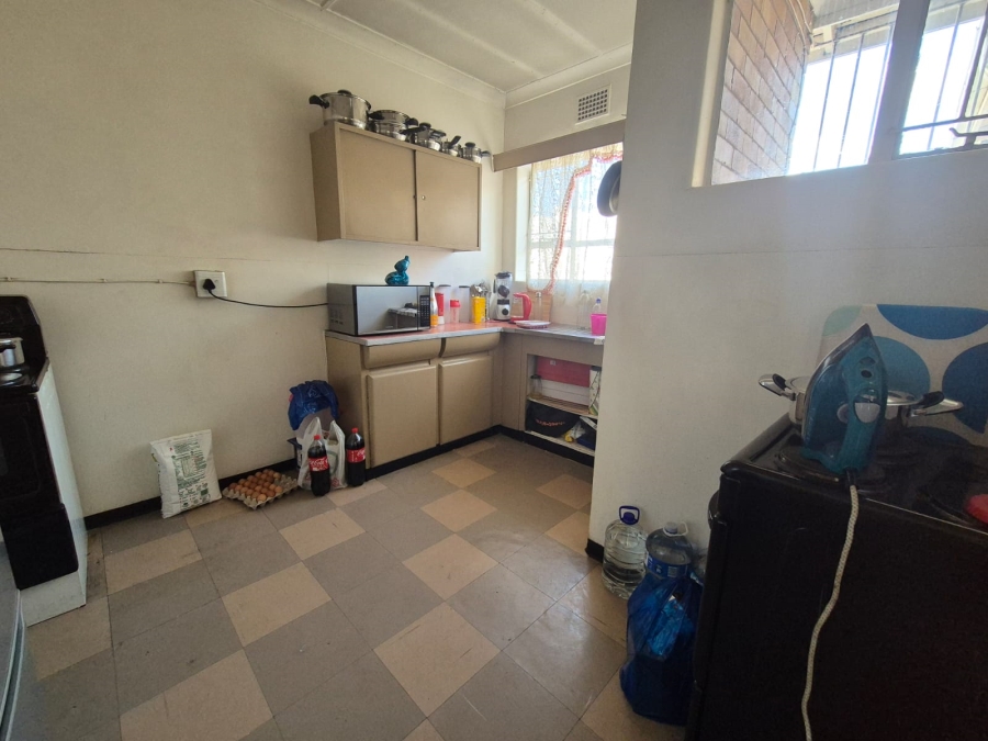 1 Bedroom Property for Sale in Peacehaven Gauteng