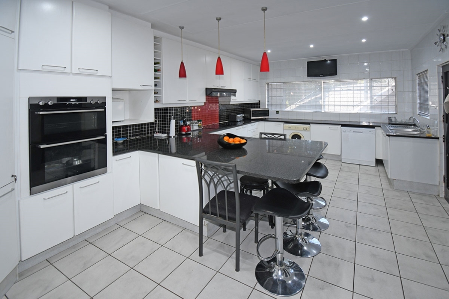 3 Bedroom Property for Sale in Eastleigh Ridge Gauteng