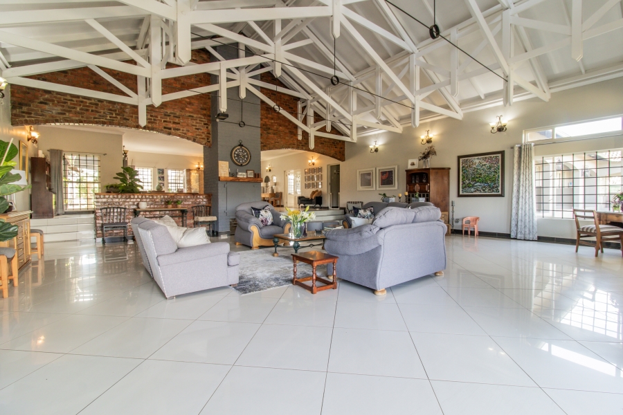 7 Bedroom Property for Sale in Blue Saddle Ranches Gauteng