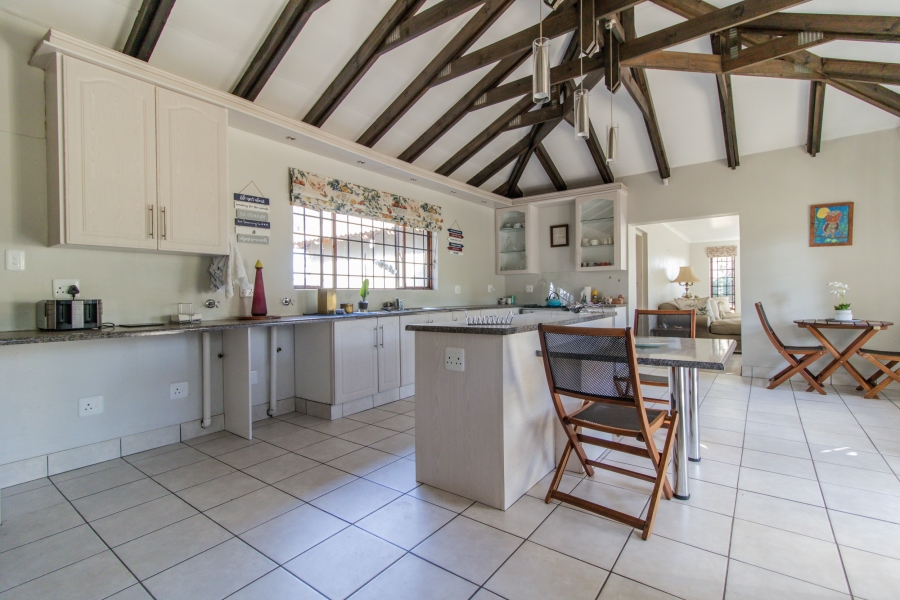 7 Bedroom Property for Sale in Blue Saddle Ranches Gauteng