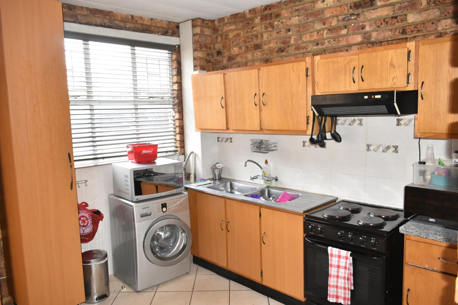 2 Bedroom Property for Sale in Pretoria North Gauteng