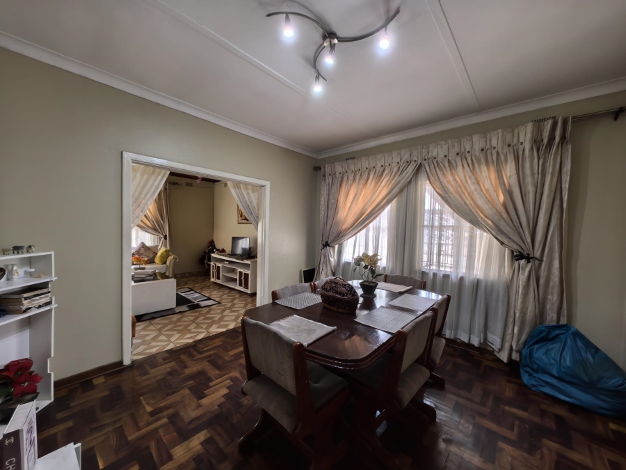 To Let 3 Bedroom Property for Rent in Capital Park Gauteng