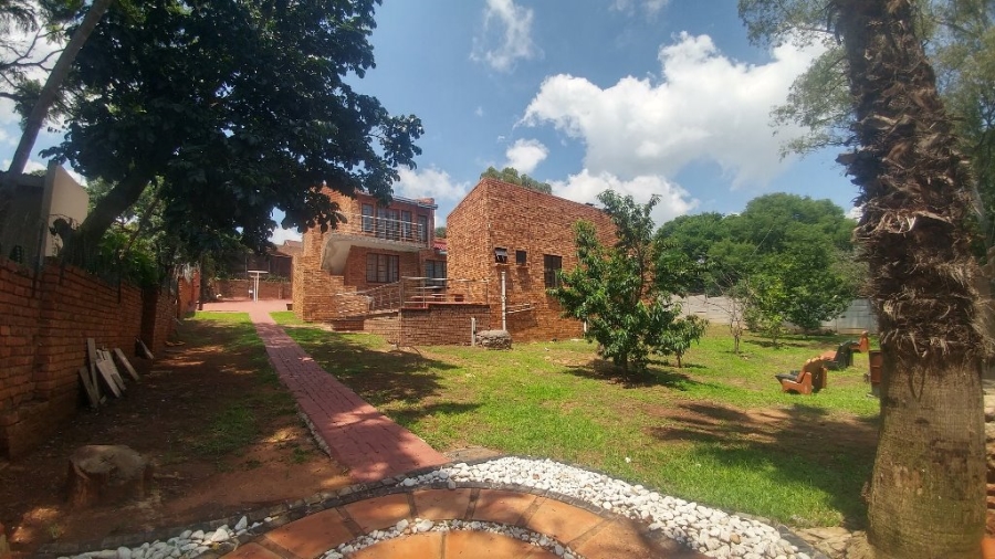 4 Bedroom Property for Sale in Amandasig Gauteng