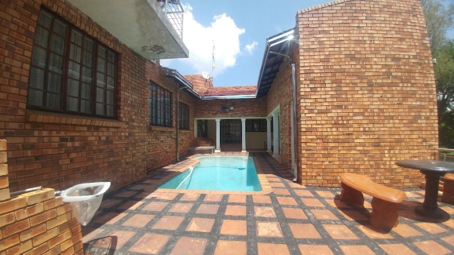 4 Bedroom Property for Sale in Amandasig Gauteng