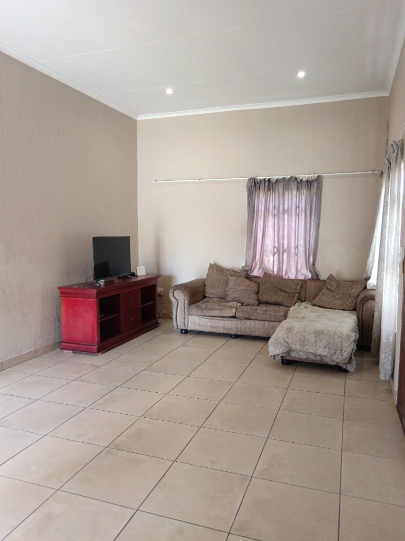 2 Bedroom Property for Sale in Heatherview Gauteng