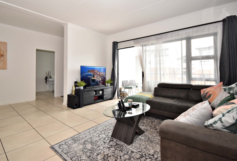 2 Bedroom Property for Sale in Olivedale Gauteng