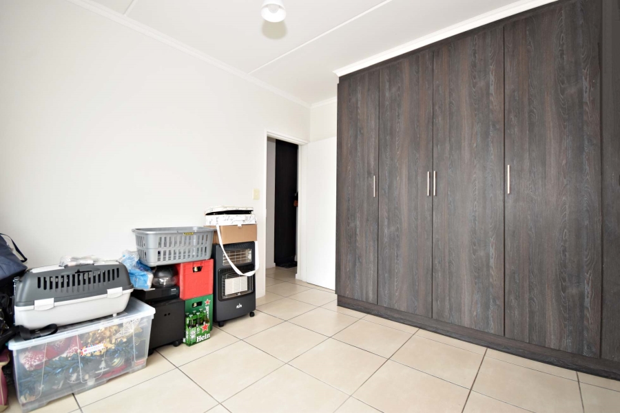 2 Bedroom Property for Sale in Olivedale Gauteng