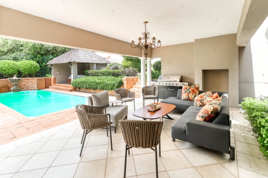 5 Bedroom Property for Sale in Dainfern Golf Estate Gauteng