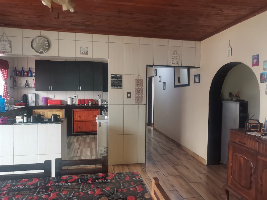 4 Bedroom Property for Sale in Hermanstad Gauteng