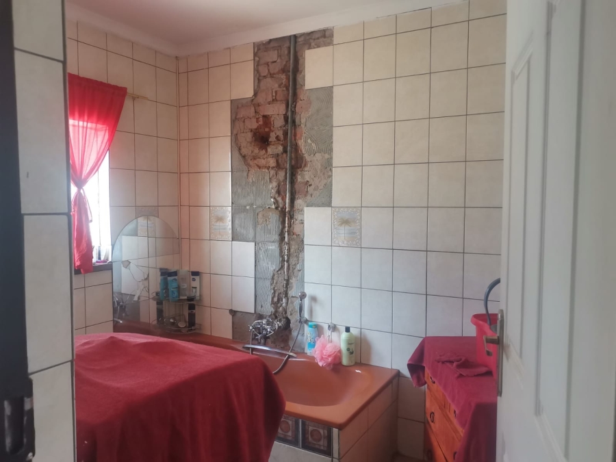 4 Bedroom Property for Sale in Hermanstad Gauteng