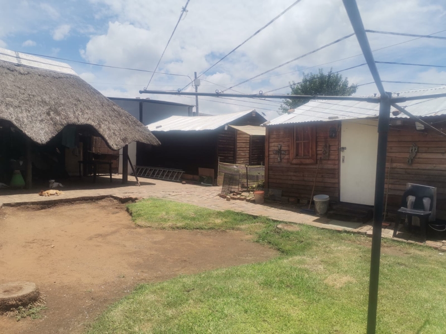 4 Bedroom Property for Sale in Hermanstad Gauteng