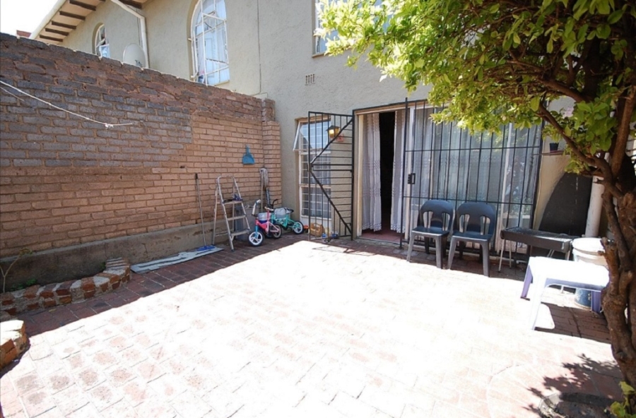 3 Bedroom Property for Sale in Townsview Gauteng