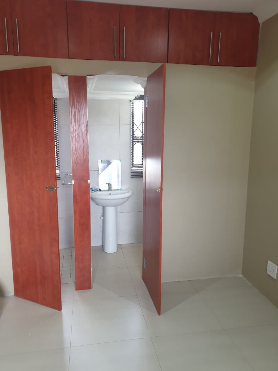 To Let 1 Bedroom Property for Rent in Naledi Gauteng