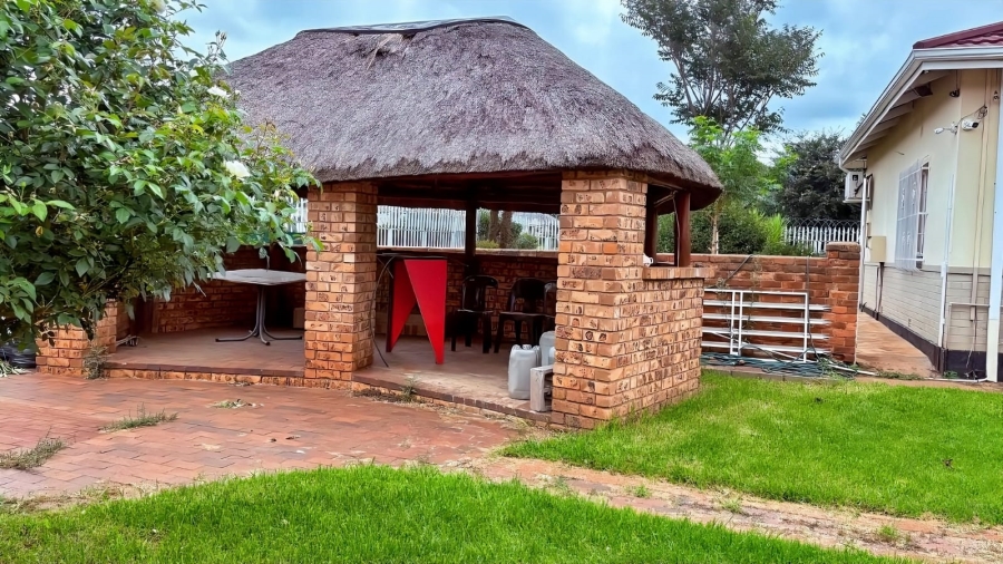 3 Bedroom Property for Sale in Brakpan Central Gauteng