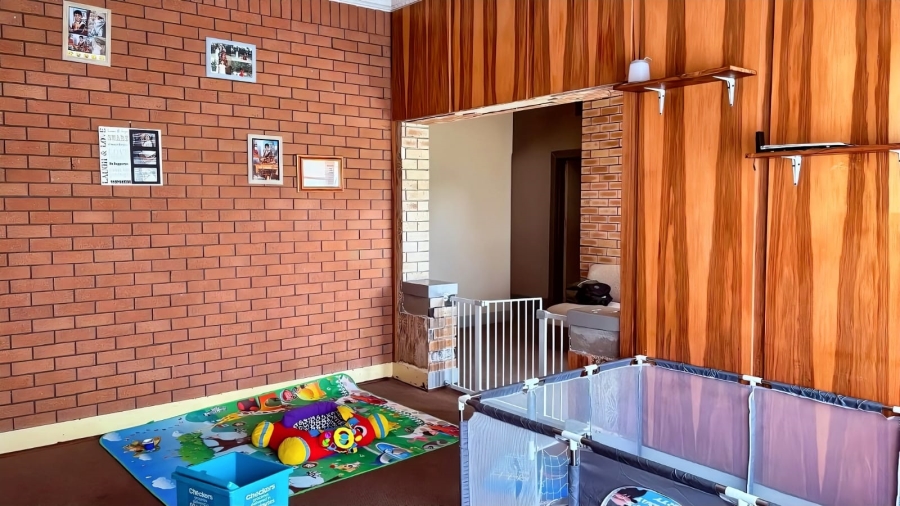 3 Bedroom Property for Sale in Brakpan Central Gauteng