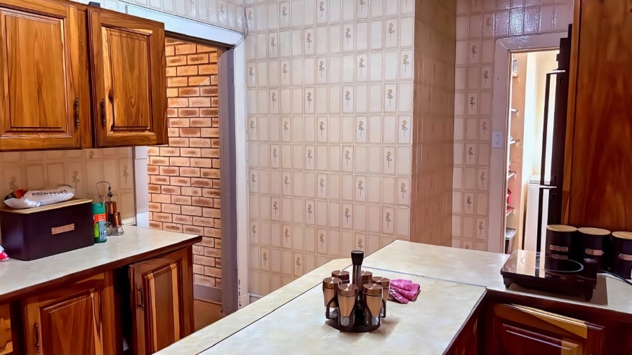 3 Bedroom Property for Sale in Brakpan Central Gauteng
