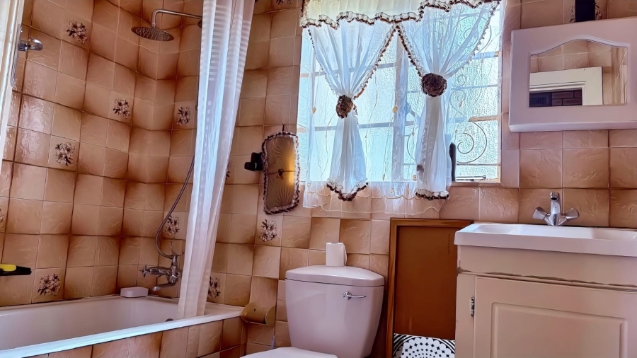 3 Bedroom Property for Sale in Brakpan Central Gauteng