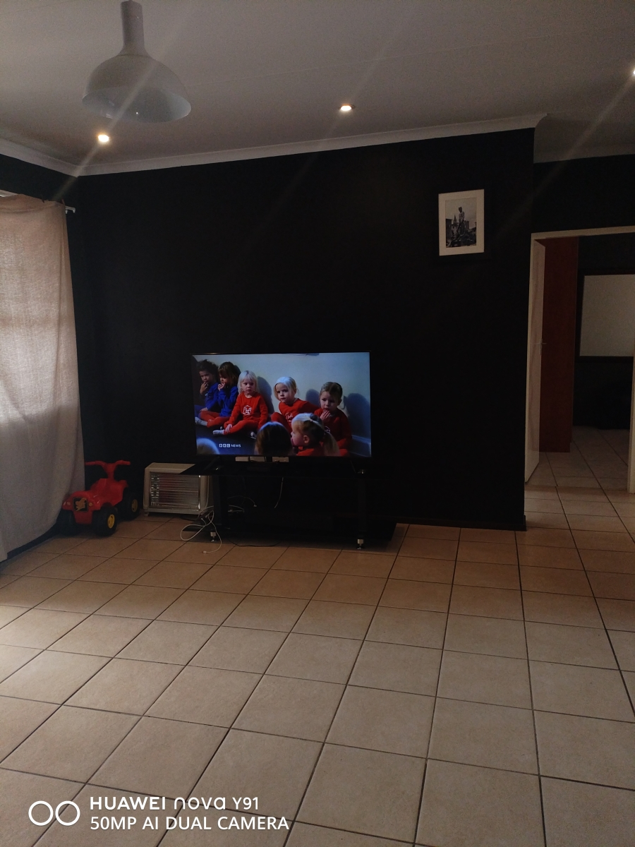 2 Bedroom Property for Sale in Rynfield A H Gauteng