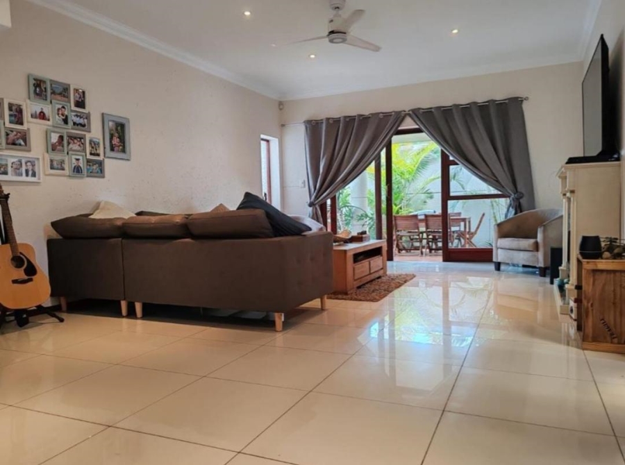 To Let 2 Bedroom Property for Rent in Cedar Lakes Gauteng