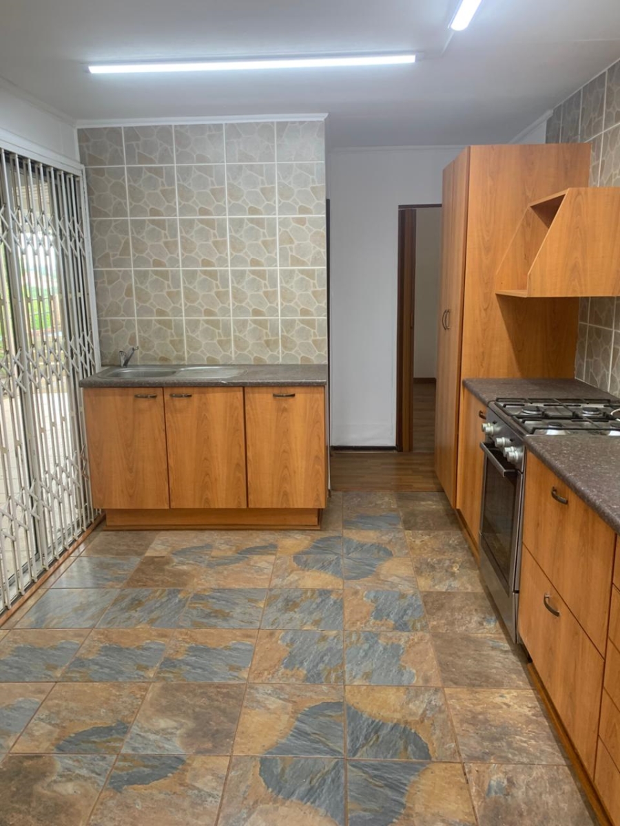 4 Bedroom Property for Sale in Quellerie Park Gauteng