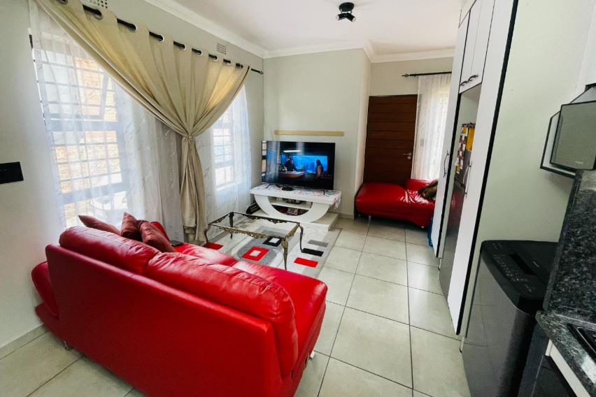 2 Bedroom Property for Sale in South Hills Gauteng