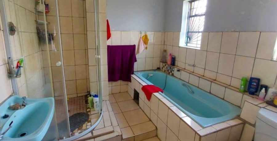 3 Bedroom Property for Sale in South Hills Gauteng