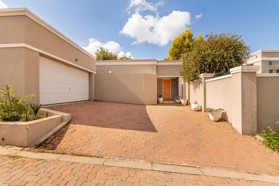 2 Bedroom Property for Sale in Rivonia Gauteng