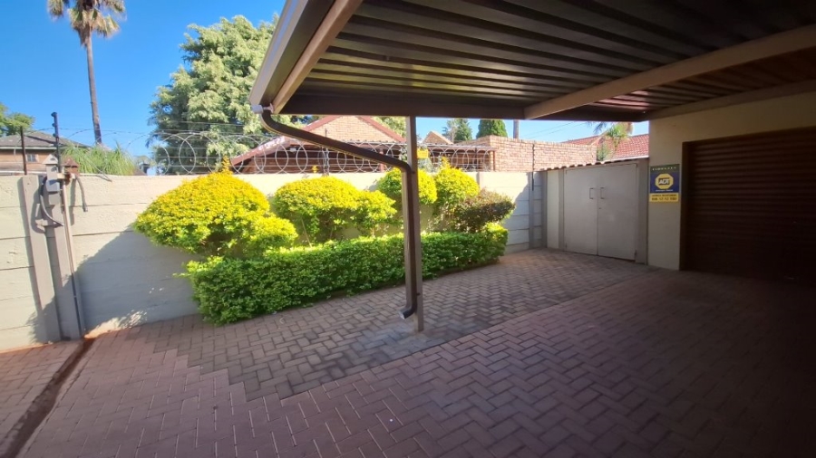 3 Bedroom Property for Sale in Hesteapark Gauteng