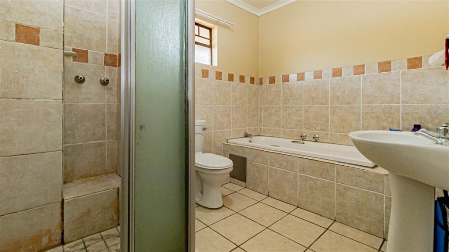 2 Bedroom Property for Sale in Midridge Park Gauteng