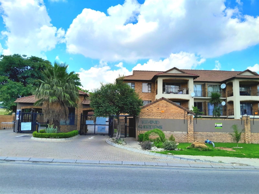 2 Bedroom Property for Sale in Midridge Park Gauteng