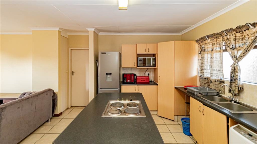 2 Bedroom Property for Sale in Midridge Park Gauteng