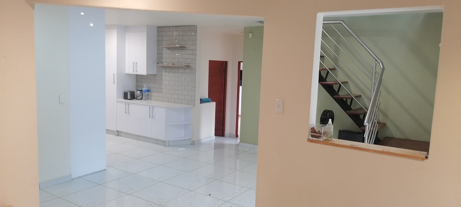 To Let 3 Bedroom Property for Rent in Boskruin Gauteng