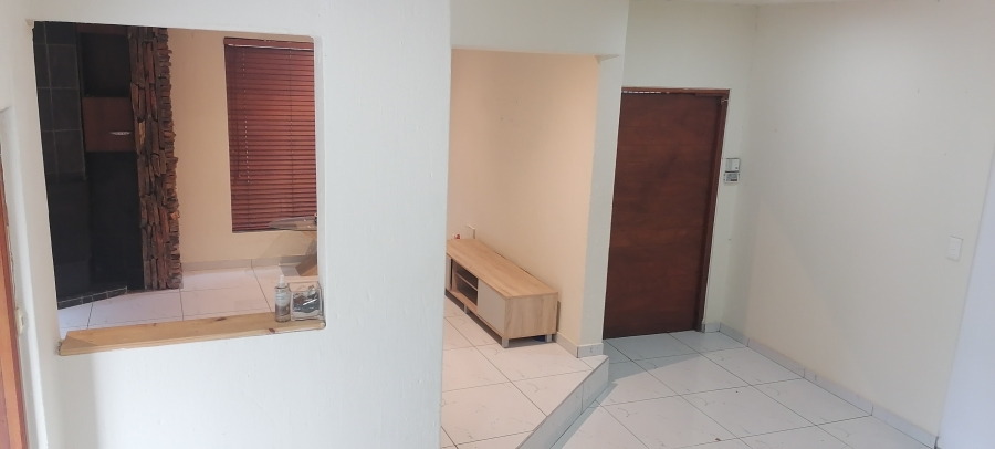 To Let 3 Bedroom Property for Rent in Boskruin Gauteng