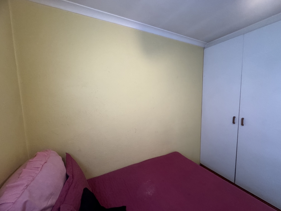 2 Bedroom Property for Sale in Albermarle Gauteng