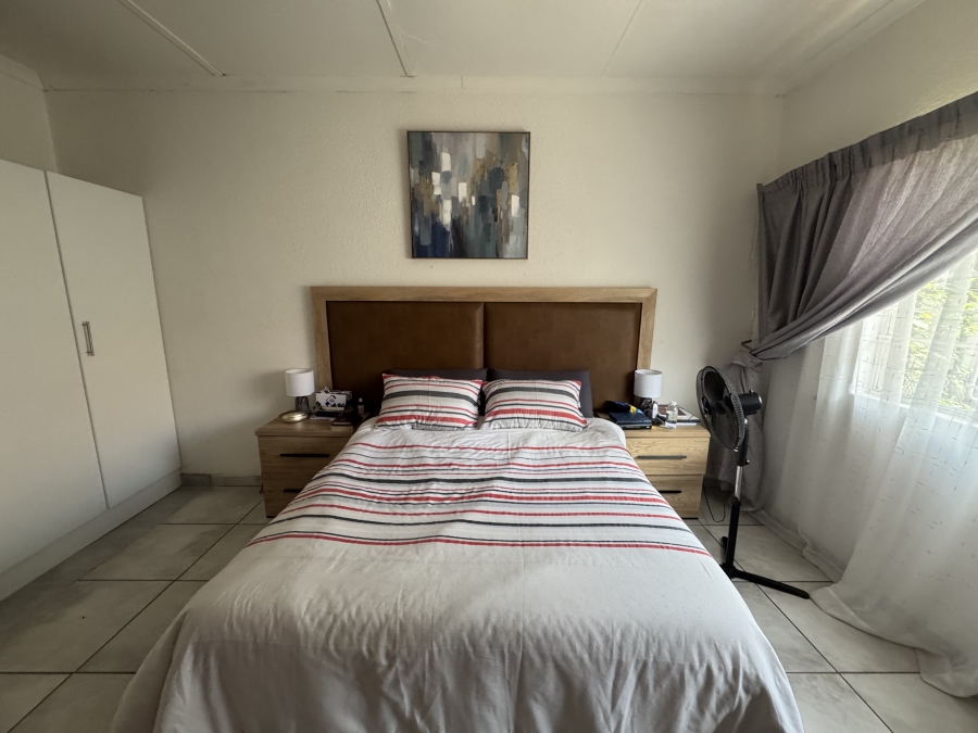 To Let 4 Bedroom Property for Rent in Hazelpark Gauteng