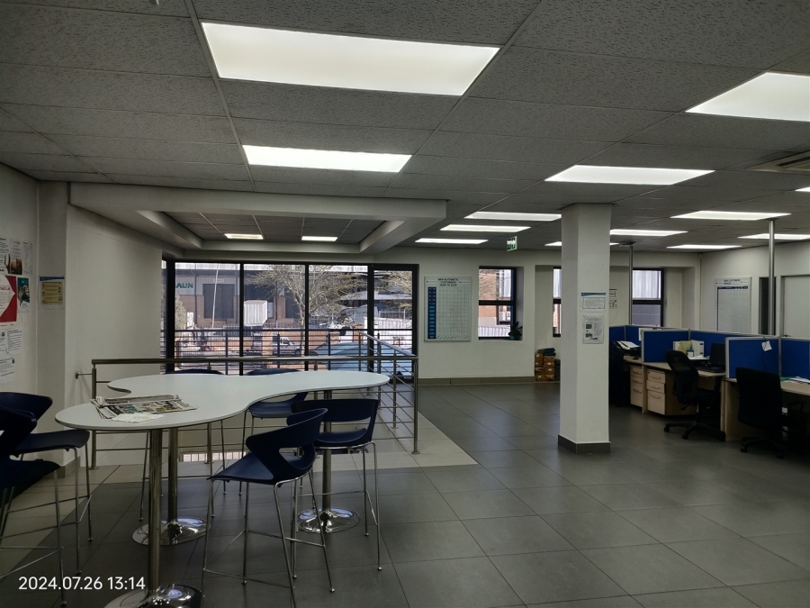 To Let commercial Property for Rent in North Riding Gauteng