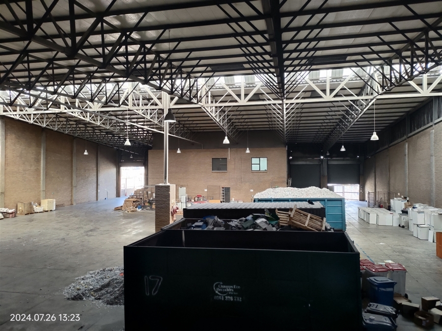 To Let commercial Property for Rent in North Riding Gauteng